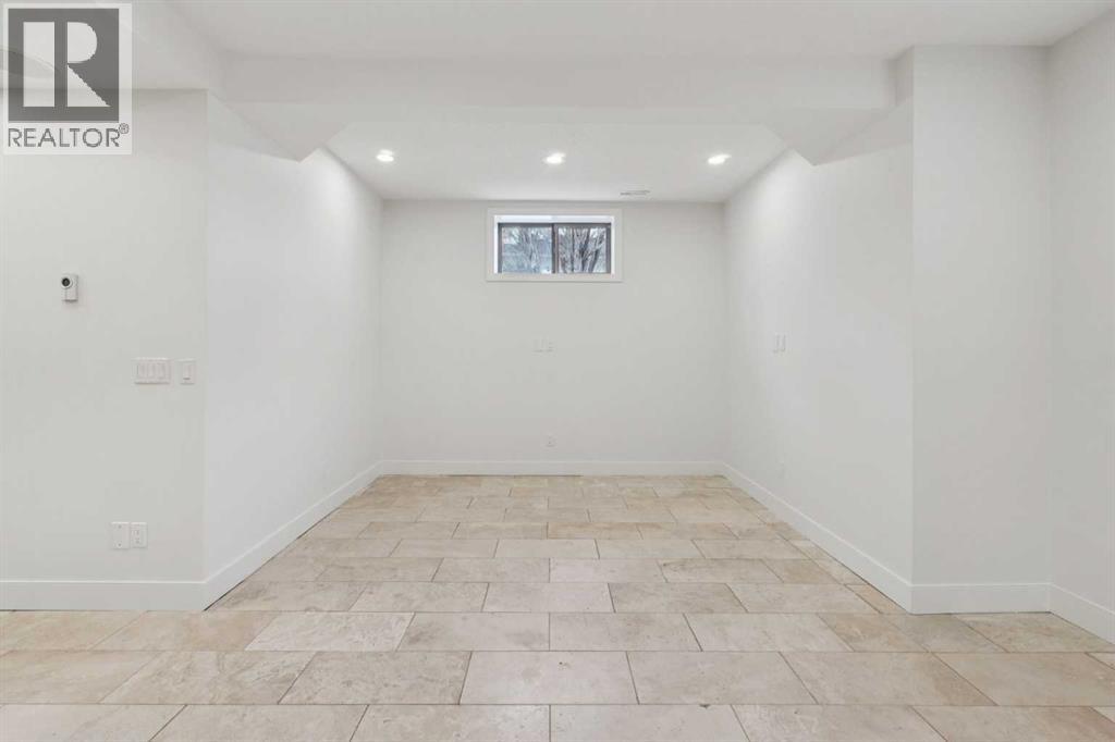 1 Discovery Ridge Link SW, Calgary, Alberta  T3H 4Y1 - Photo 35 - A2291643