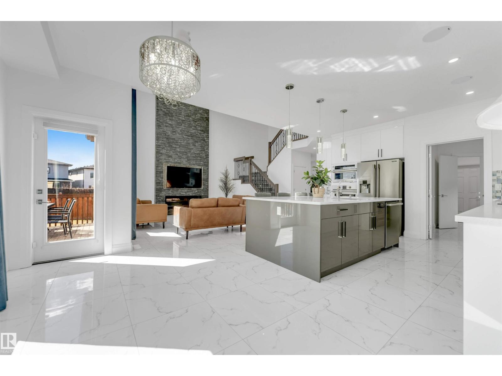 1923 19 Av Nw, Edmonton, Alberta  T6T 0K2 - Photo 9 - E4483670