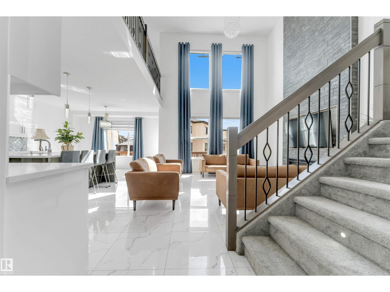 1923 19 Av Nw, Edmonton, Alberta  T6T 0K2 - Photo 6 - E4483670