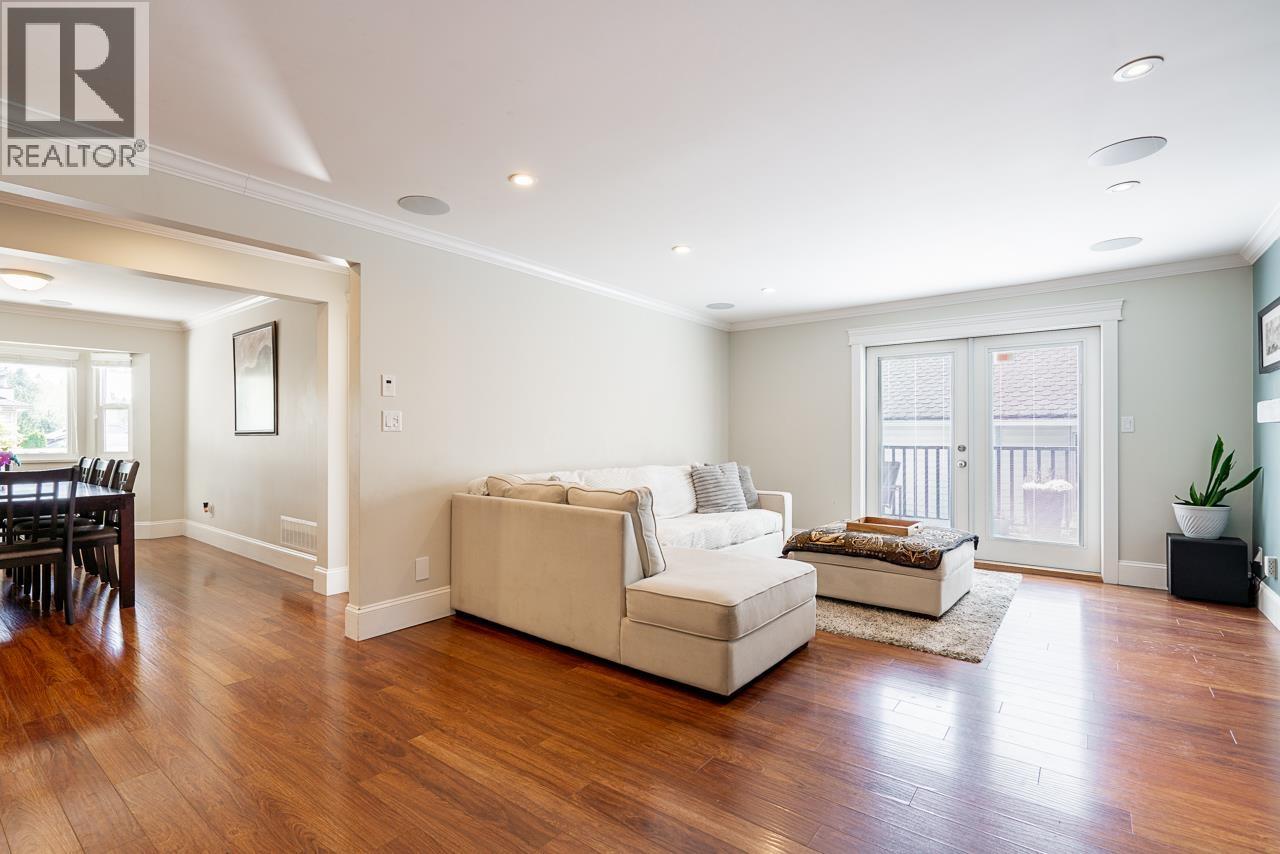 3933 Toronto Street, Port Coquitlam, British Columbia  V3B 6M4 - Photo 10 - R3115324