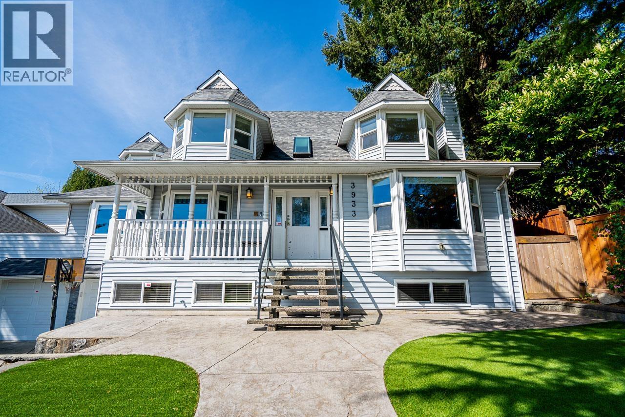 3933 Toronto Street, Port Coquitlam, British Columbia  V3B 6M4 - Photo 2 - R3115324
