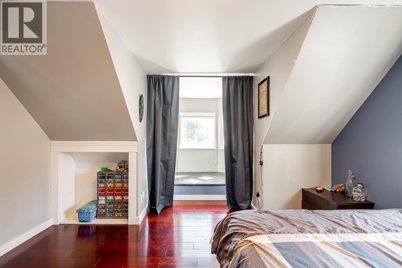 3933 Toronto Street, Port Coquitlam, British Columbia  V3B 6M4 - Photo 27 - R3115324