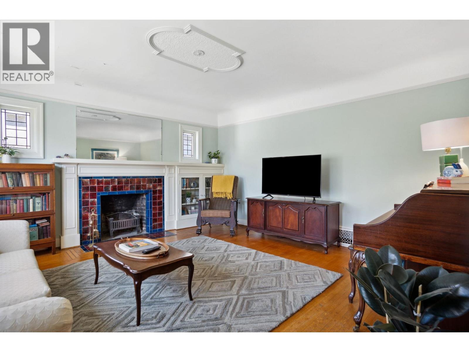 5962 Dunbar Street, Vancouver, British Columbia  V6N 1X2 - Photo 5 - R3115343