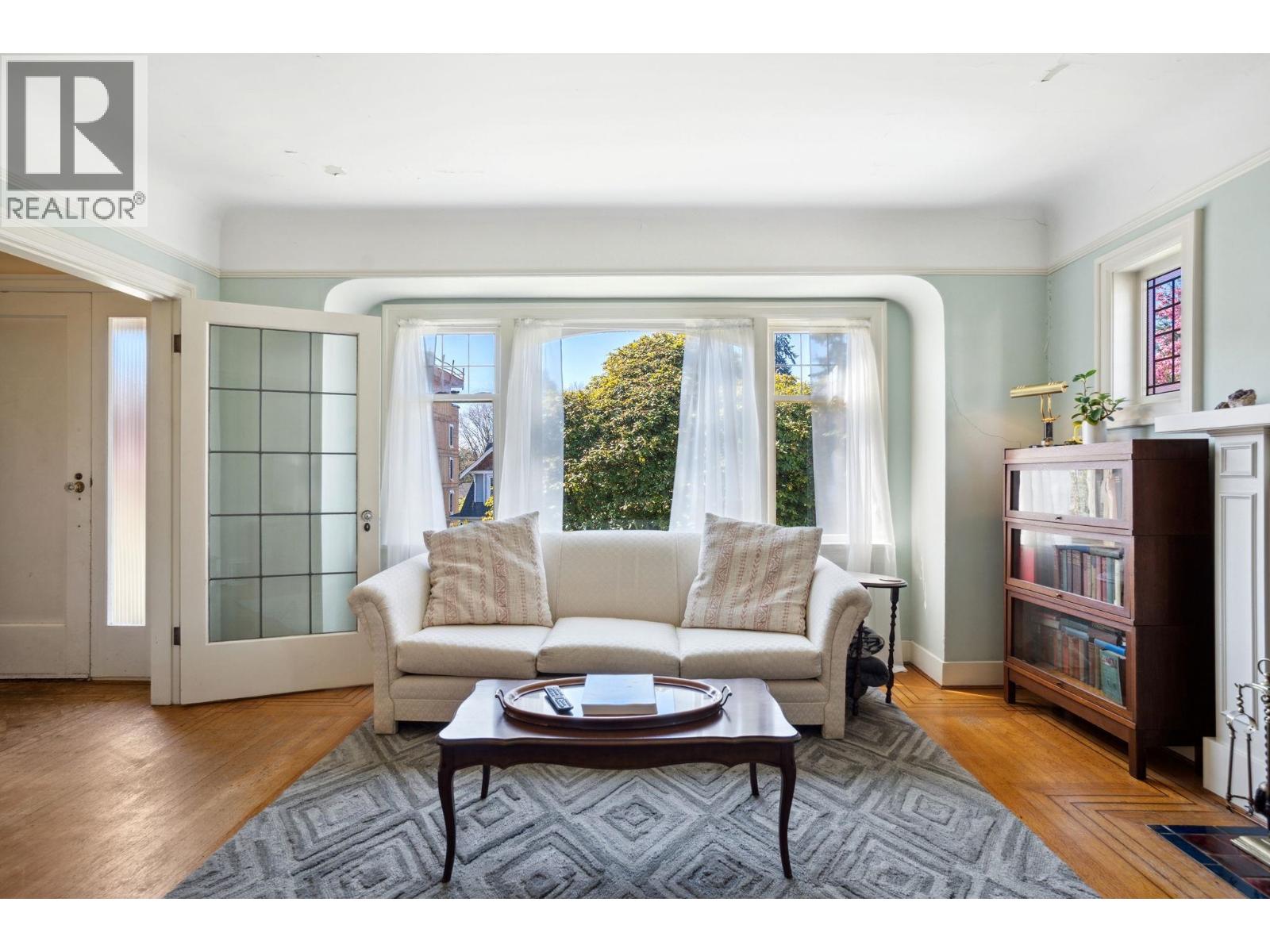 5962 Dunbar Street, Vancouver, British Columbia  V6N 1X2 - Photo 6 - R3115343