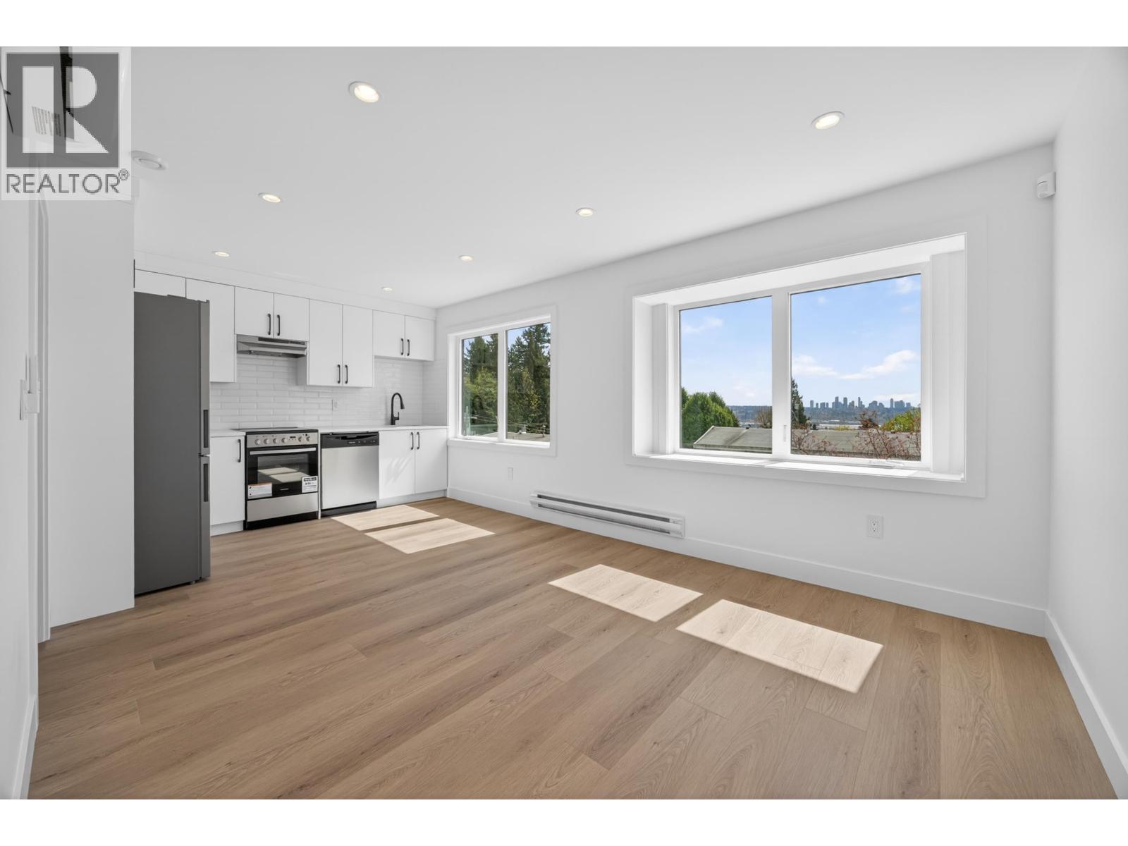 1150 Charland Avenue, Coquitlam, British Columbia  V3K 3L1 - Photo 18 - R3115345