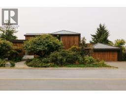 1295 W KEITH ROAD, North Vancouver, British Columbia