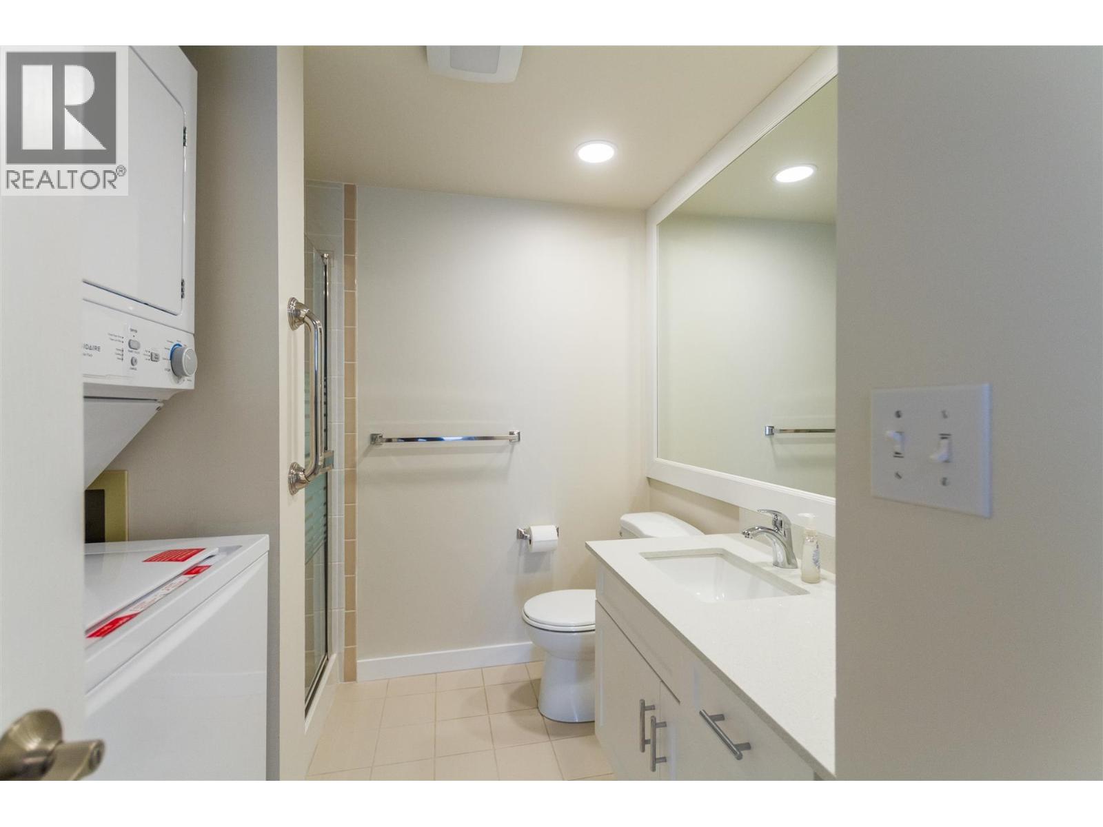 1802 551 Austin Avenue, Coquitlam, British Columbia  V3K 6R7 - Photo 17 - R3103823