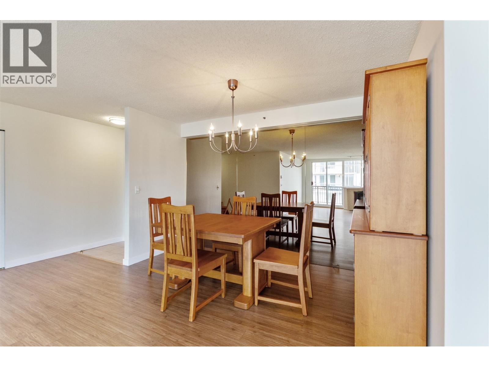 1802 551 Austin Avenue, Coquitlam, British Columbia  V3K 6R7 - Photo 8 - R3103823