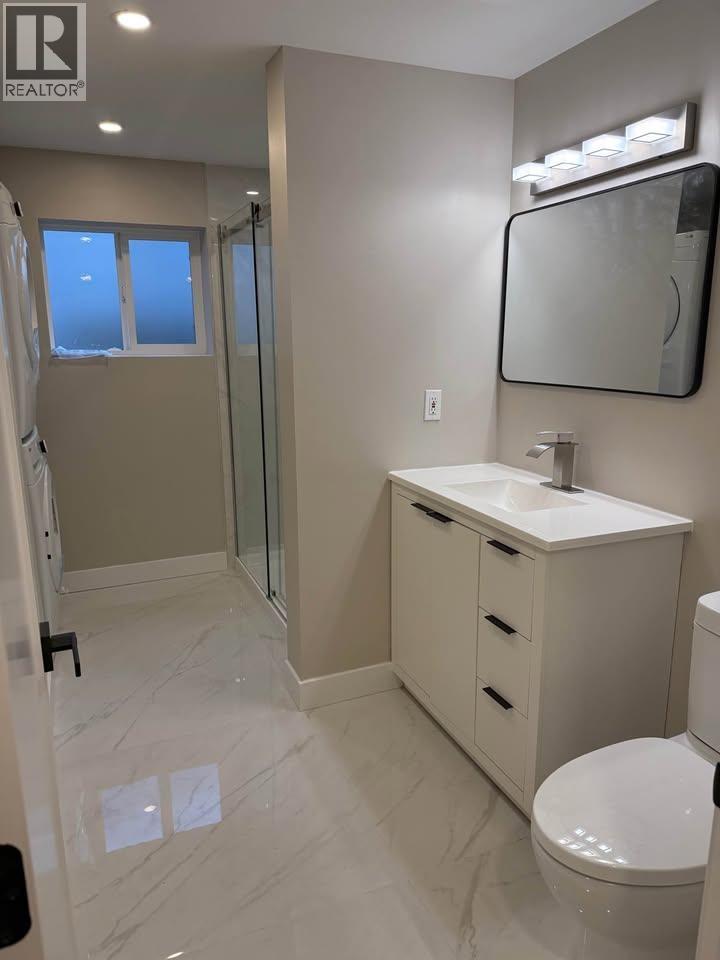 Lower Level 4810 Northlawn Drive, Burnaby, British Columbia  V5C 3S3 - Photo 7 - R3115358