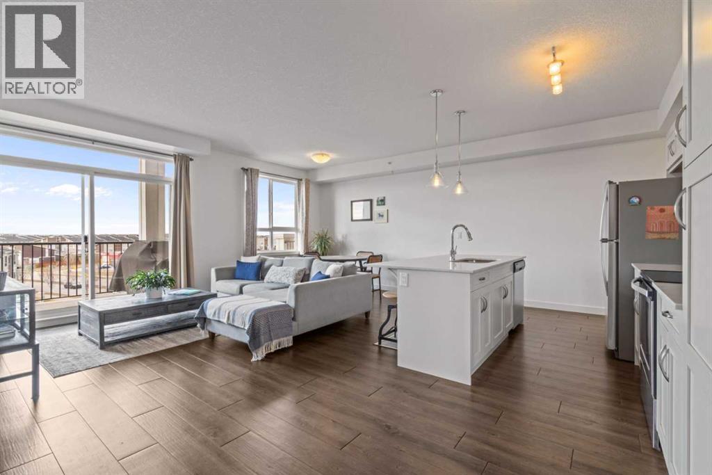 404, 10 Walgrove Walk Se, Calgary, Alberta  T2X 4E3 - Photo 5 - A2299368