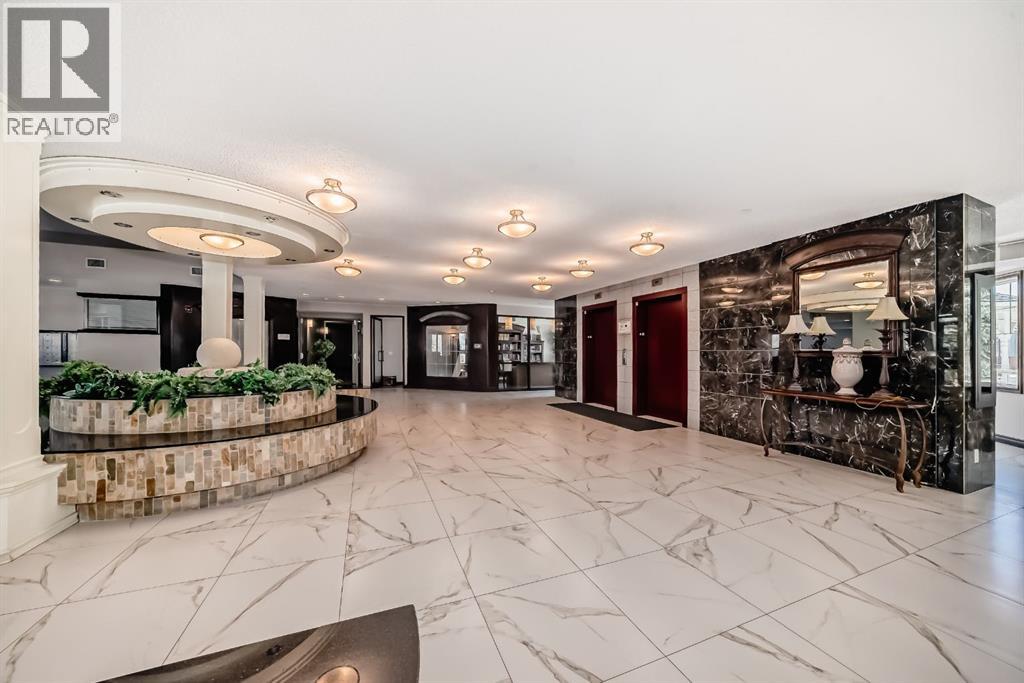 321, 8 Prestwick Pond Terrace SE, Calgary, Alberta  T2Z 4P3 - Photo 5 - A2302660