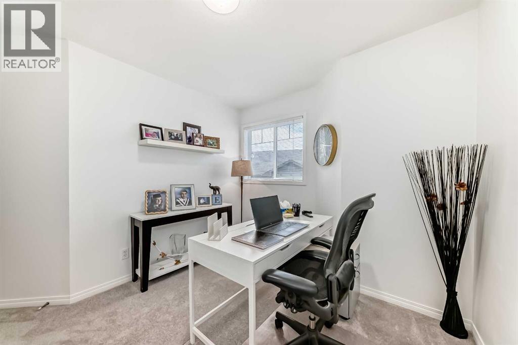 15 Spring Meadows Bay, Okotoks, Alberta  T1S 2G8 - Photo 19 - A2303115