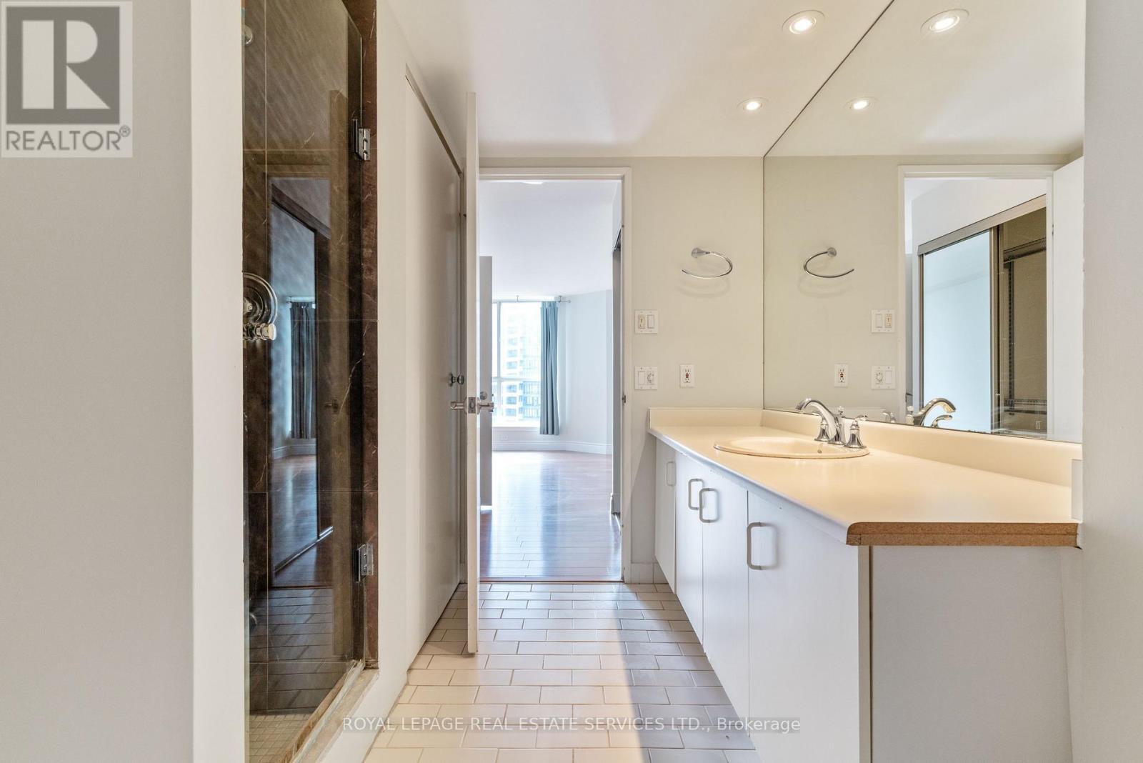 1907 - 44 St Joseph Street, Toronto, Ontario  M4Y 2W4 - Photo 10 - C13038414