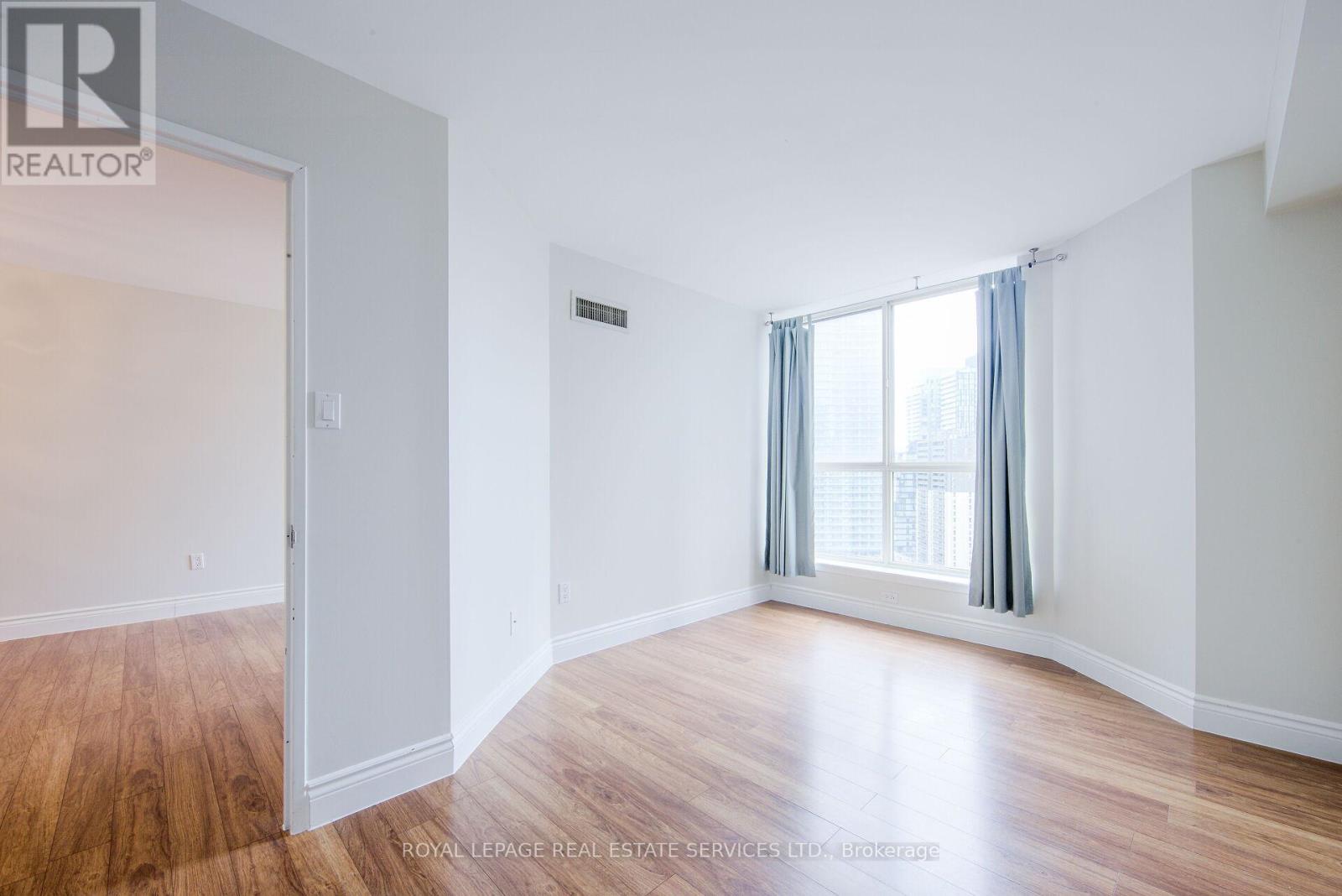 1907 - 44 St Joseph Street, Toronto, Ontario  M4Y 2W4 - Photo 8 - C13038414