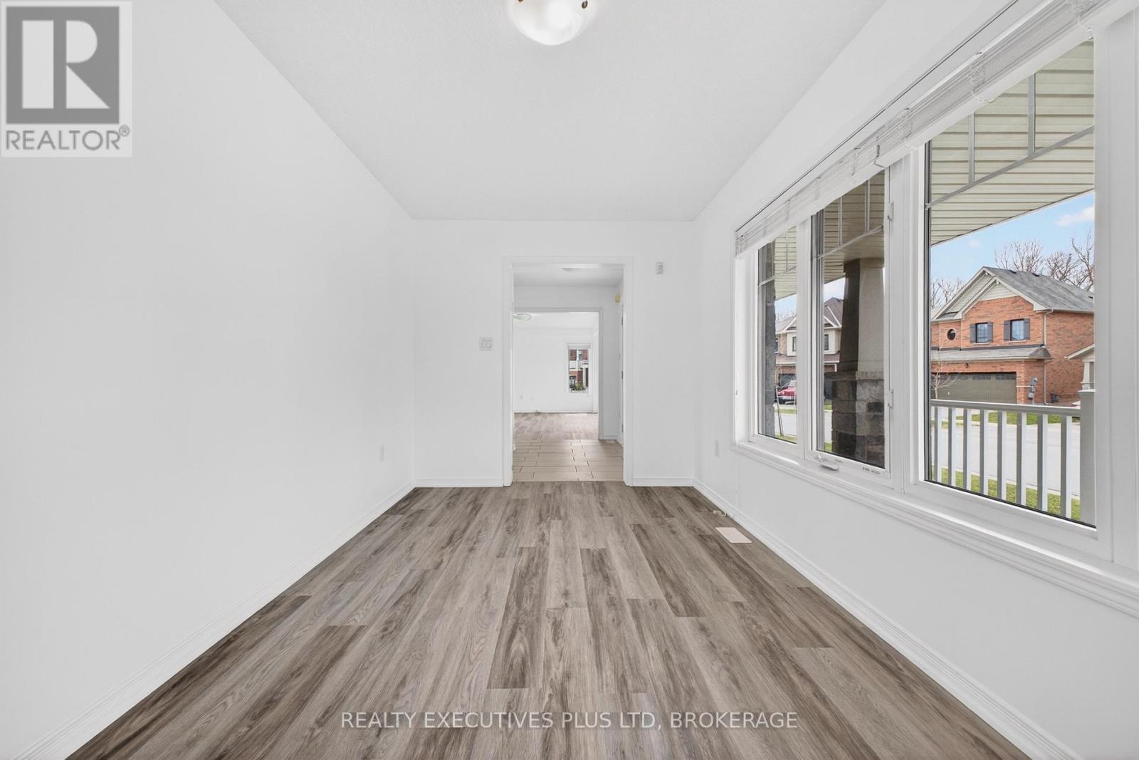 7829 Buckeye Crescent, Niagara Falls, Ontario  L2H 0P1 - Photo 10 - X13025910