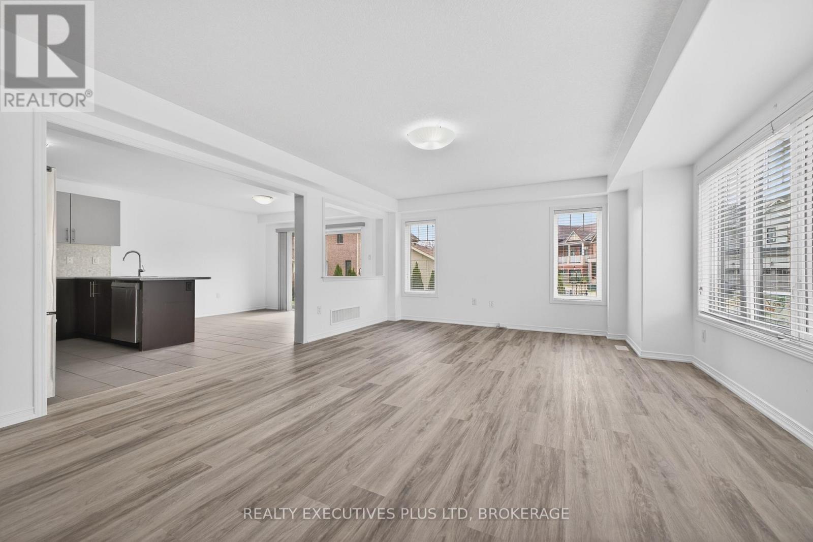 7829 Buckeye Crescent, Niagara Falls, Ontario  L2H 0P1 - Photo 12 - X13025910