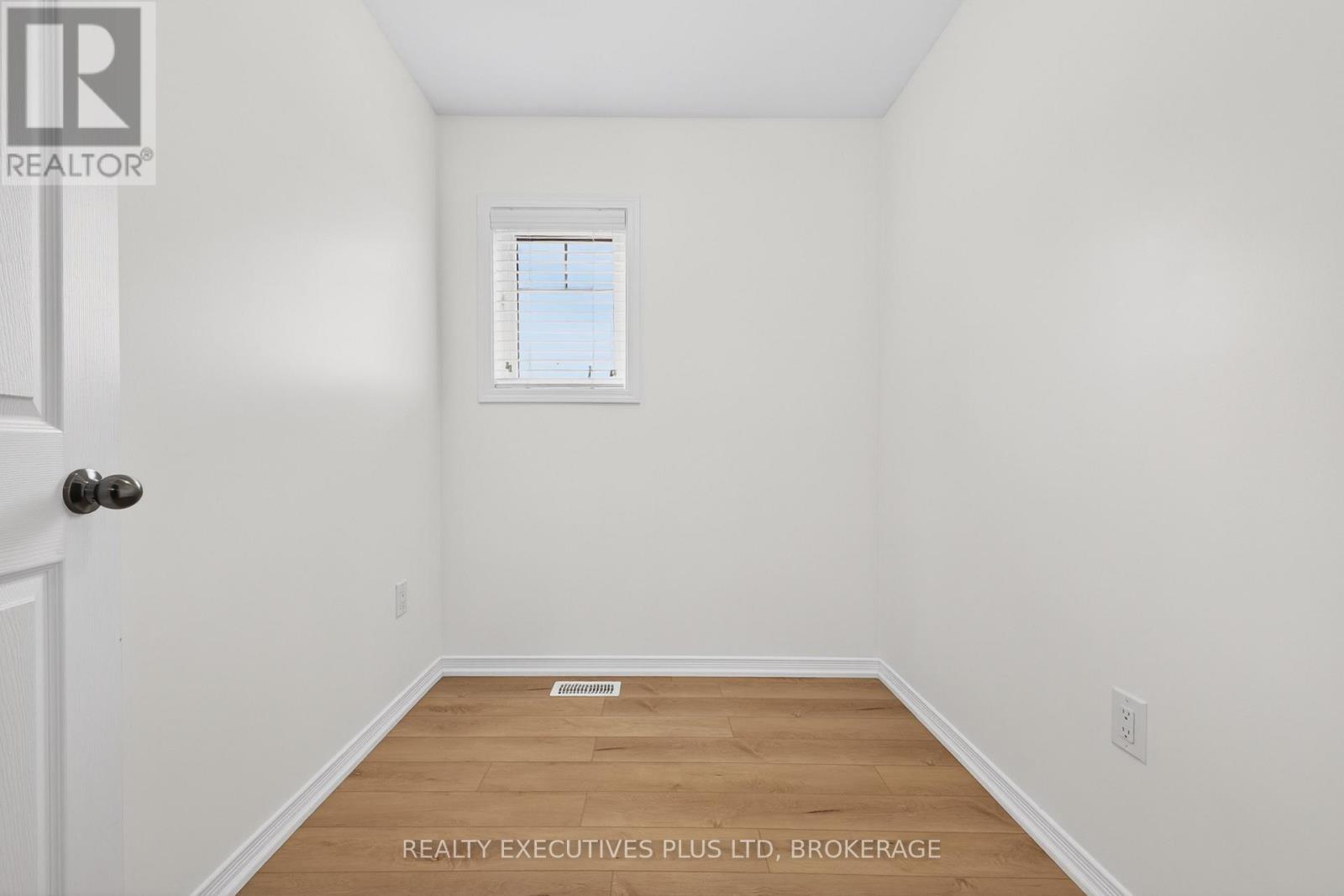 7829 Buckeye Crescent, Niagara Falls, Ontario  L2H 0P1 - Photo 32 - X13025910