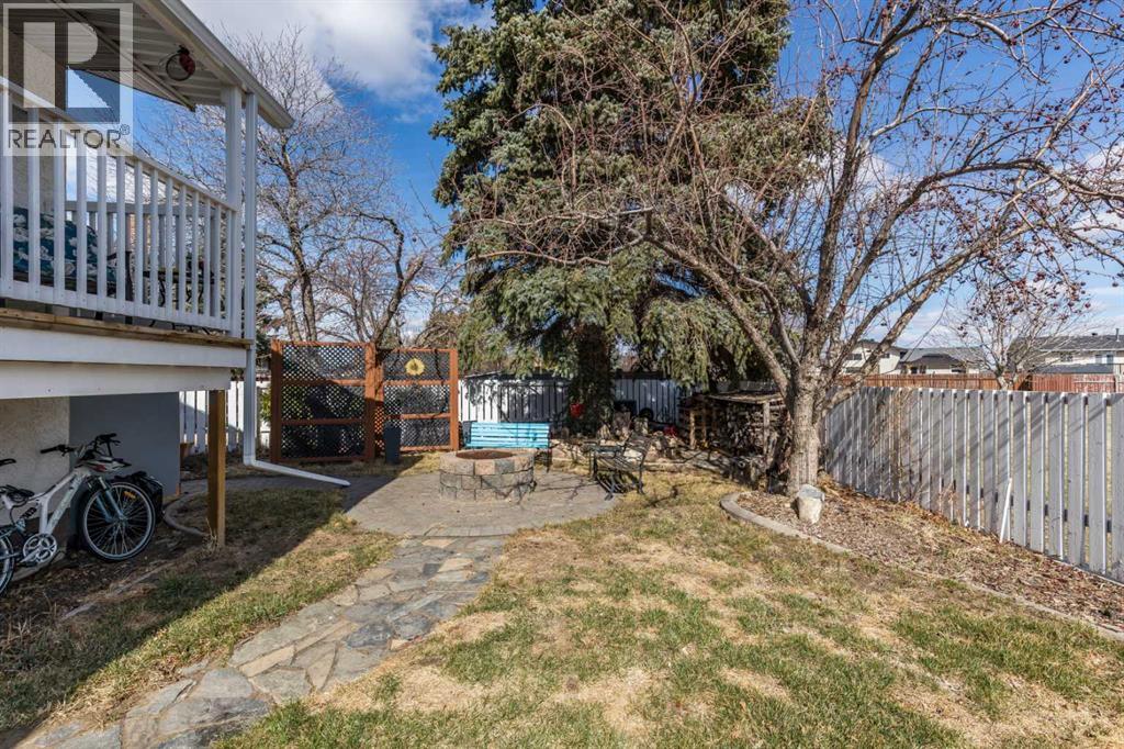 16 Rossland Court Se, Medicine Hat, Alberta  T1B 2M2 - Photo 43 - A2300439