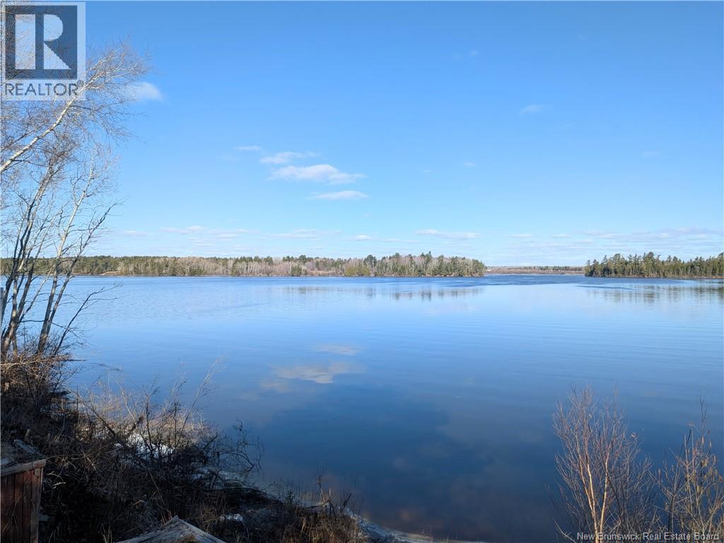 122 Islandview Drive, Miramichi, New Brunswick  E1N 6B4 - Photo 5 - NB137593