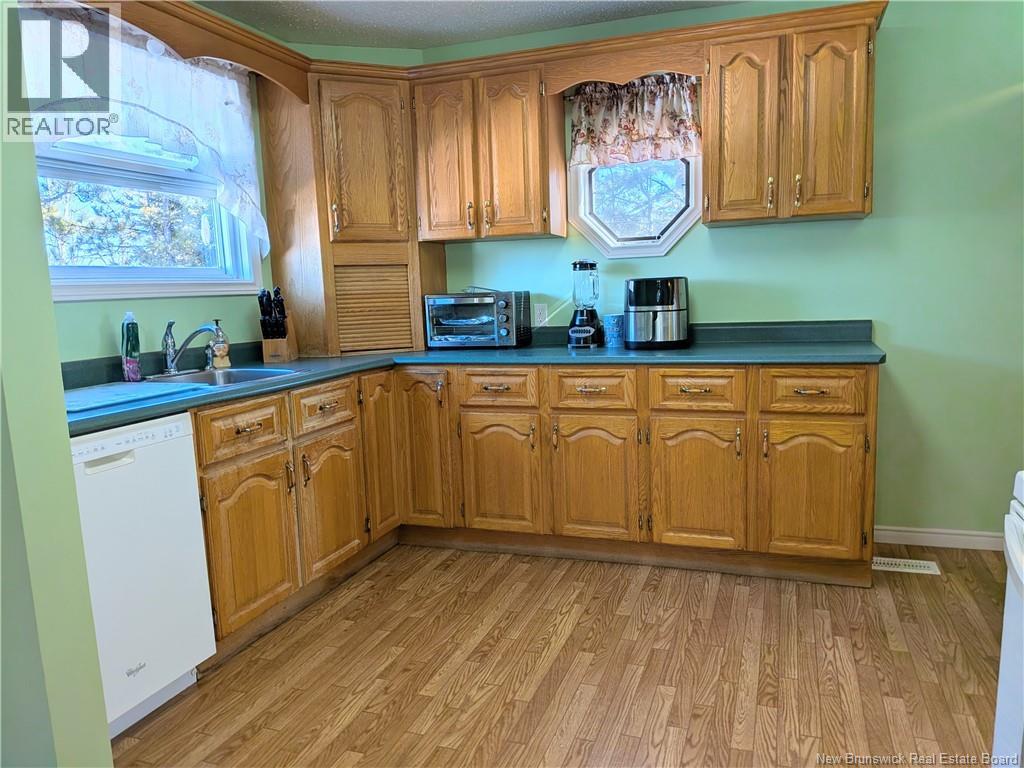 122 Islandview Drive, Miramichi, New Brunswick  E1N 6B4 - Photo 17 - NB137593