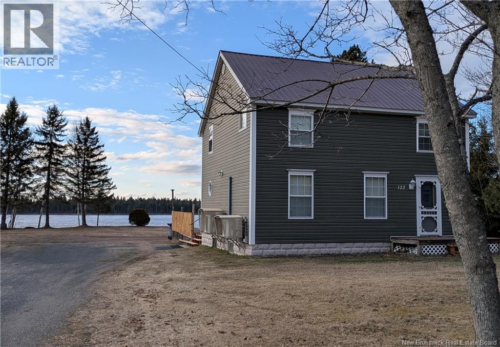 122 Islandview Drive, Miramichi, New Brunswick  E1N 6B4 - Photo 2 - NB137593