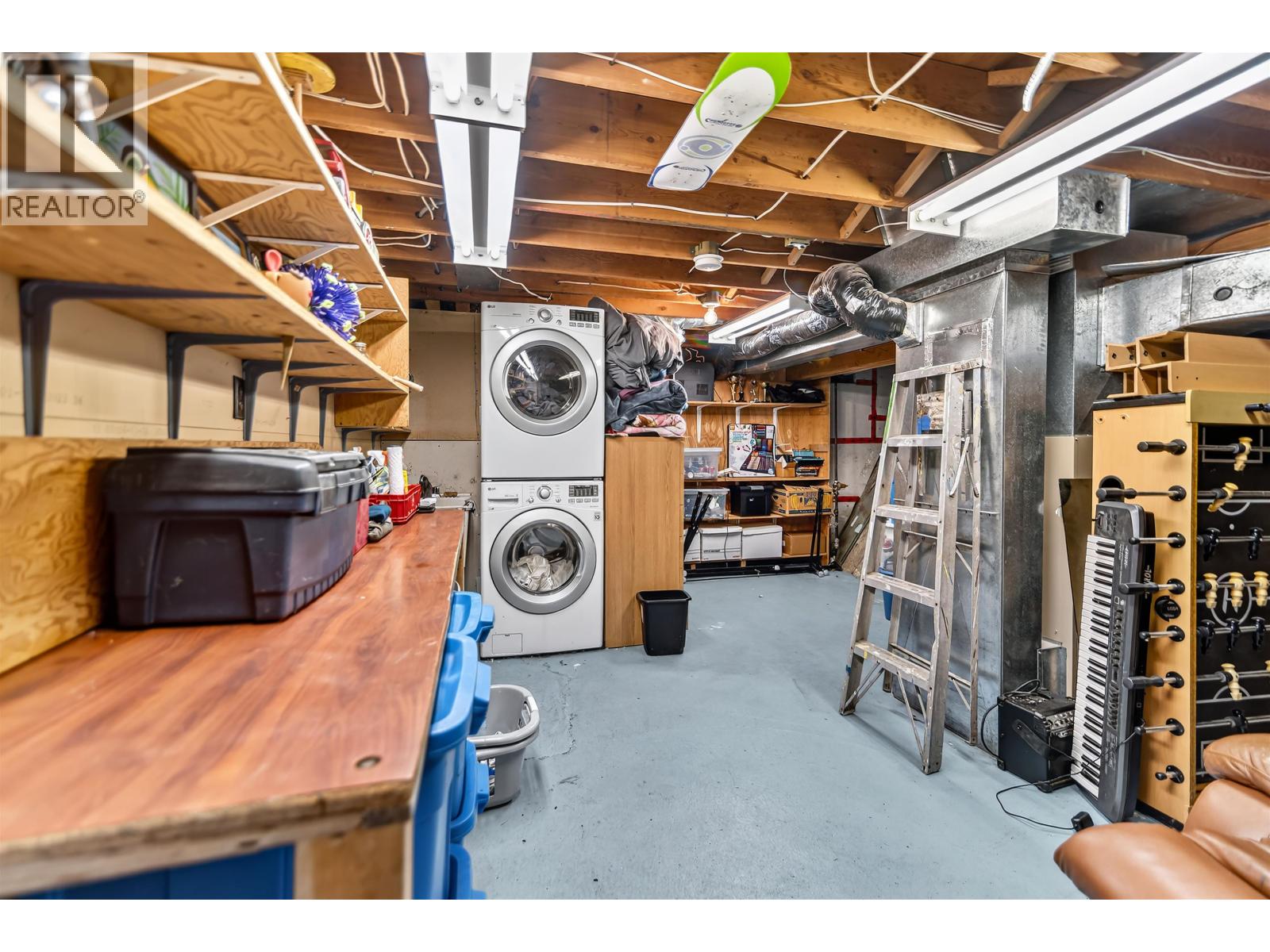 5796 Trail Avenue, Sechelt, British Columbia  V7Z 0L8 - Photo 36 - R3114356