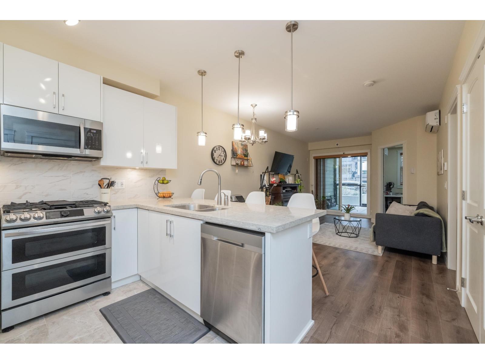 111 8538 203a Street, Langley, British Columbia  V2Y 3P9 - Photo 5 - R3115091