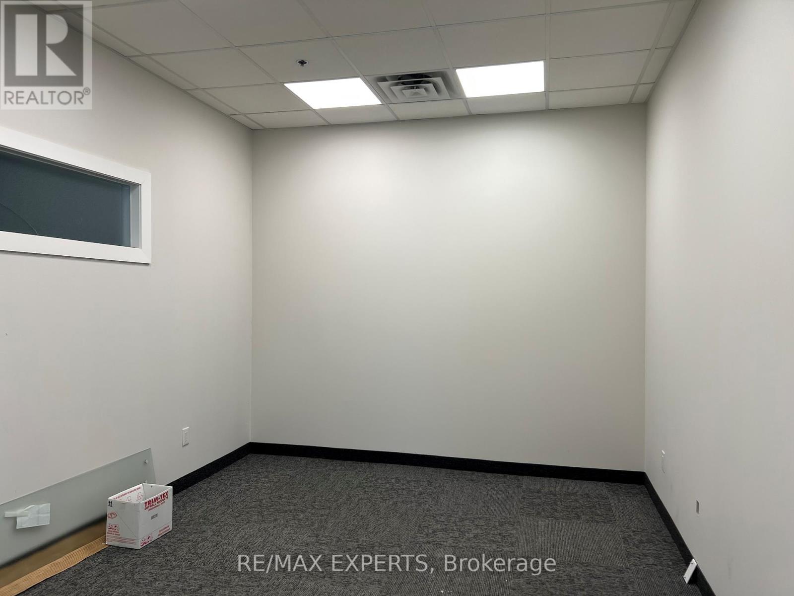 33 - 5250 Solar Drive, Mississauga, Ontario  L4W 5M8 - Photo 11 - W13038412