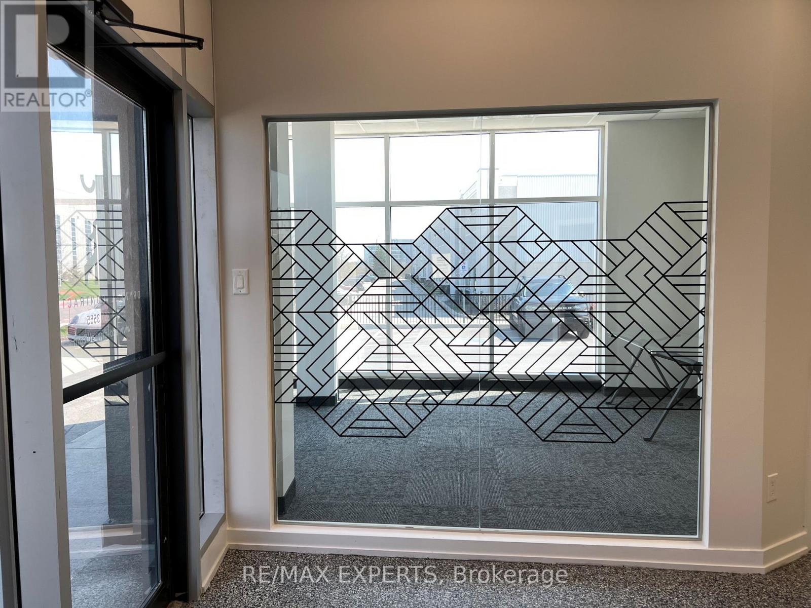 33 - 5250 Solar Drive, Mississauga, Ontario  L4W 5M8 - Photo 6 - W13038412