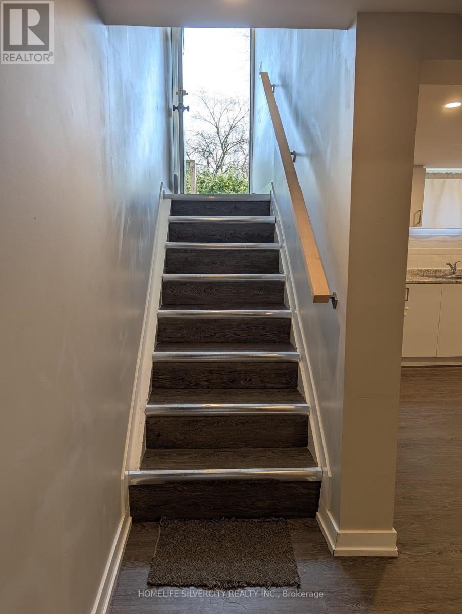 65 English Street, Brampton, Ontario  L6X 1L5 - Photo 17 - W13038420