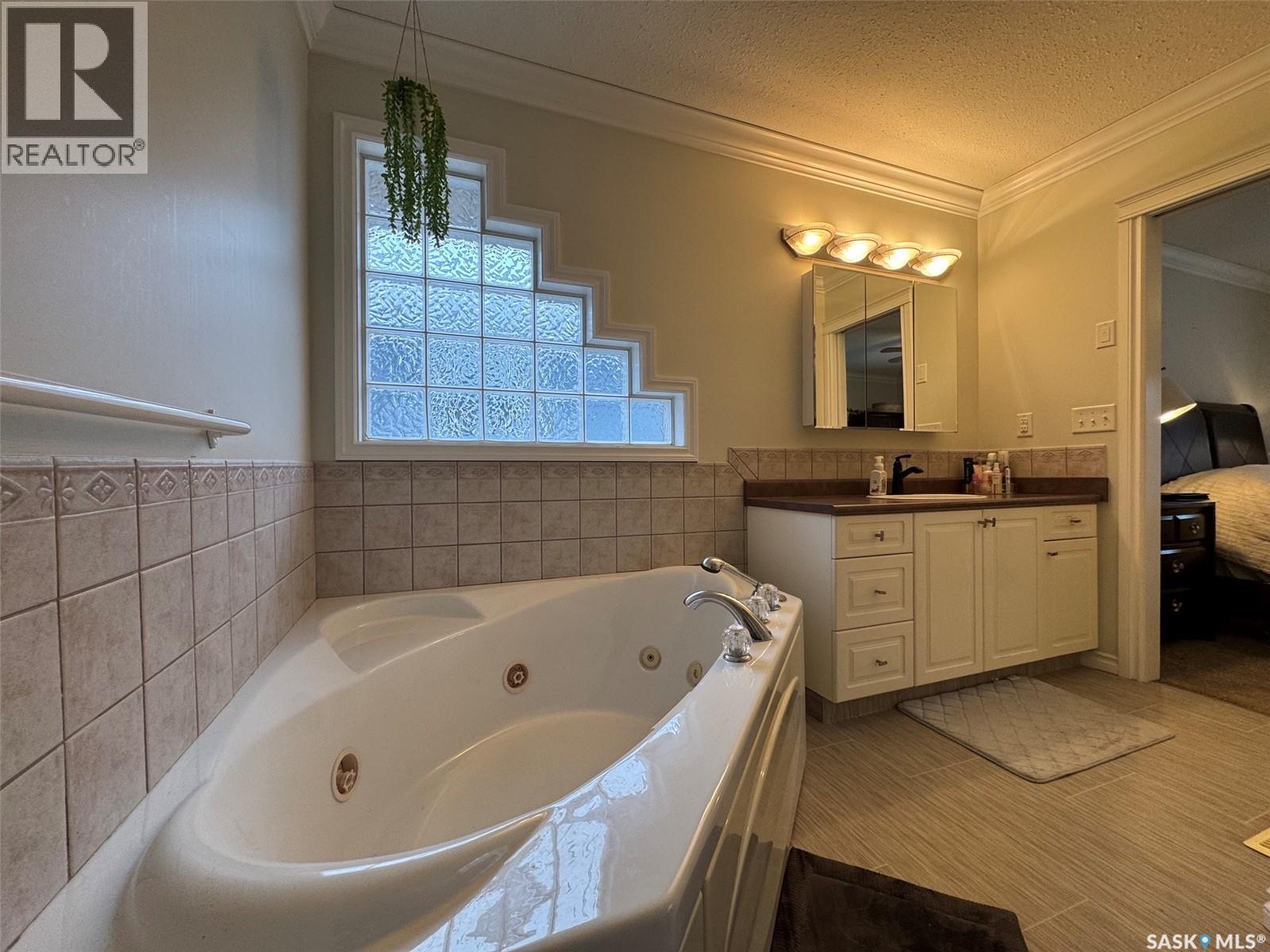 1211 21st Street, Humboldt, Saskatchewan  S0K 2A0 - Photo 29 - SK033795