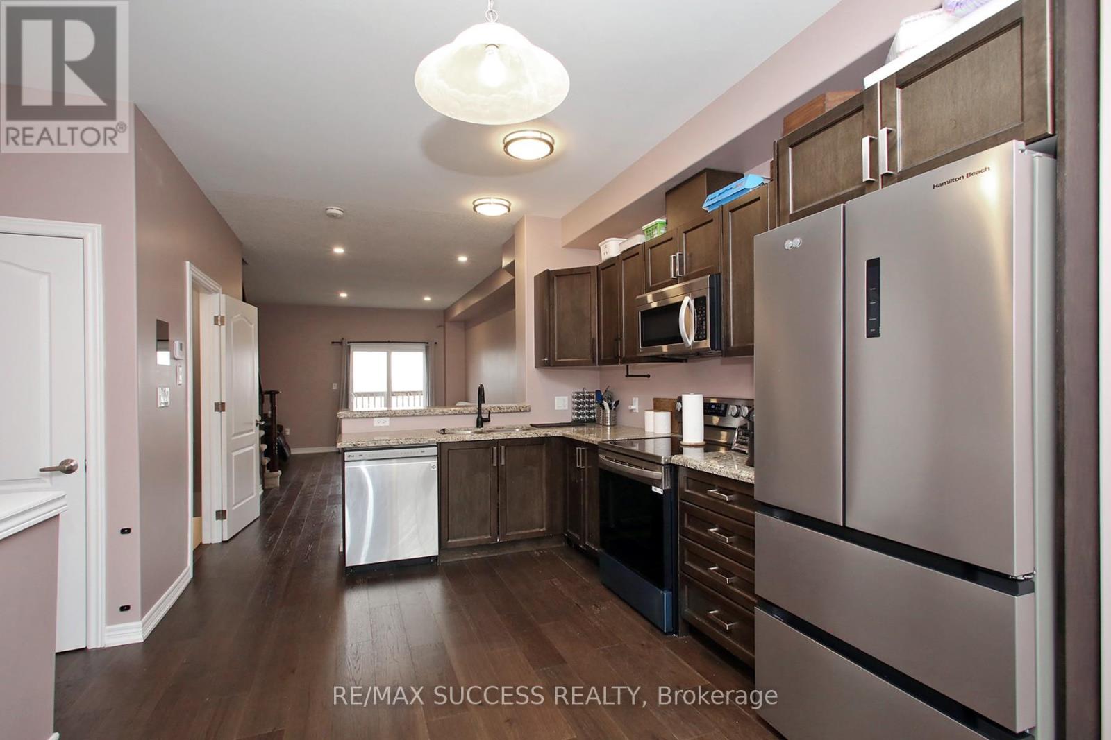 47 Edenrock Drive, Hamilton (Stoney Creek Industrial), Ontario  L8E 0G6 - Photo 13 - X13038406