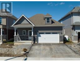 64 HILLCROFT WAY, Kawartha Lakes, Ontario