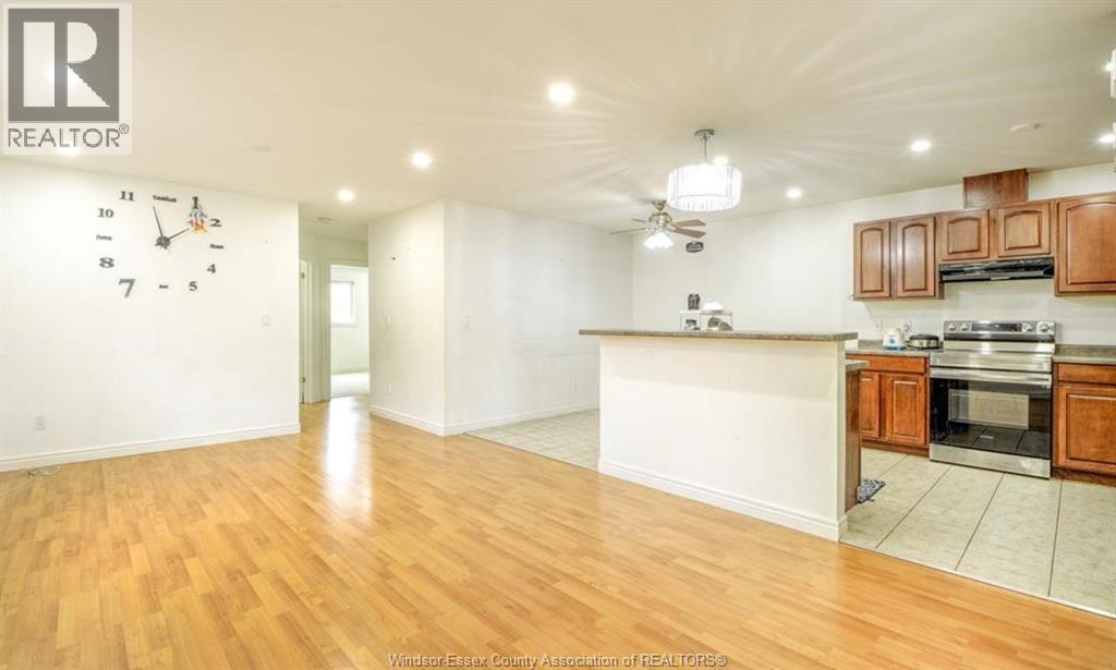 1694 Sagebrush Court, Windsor, Ontario  N9G 3B8 - Photo 5 - 26009049