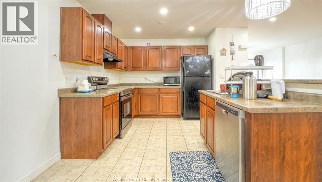 1694 Sagebrush Court, Windsor, Ontario  N9G 3B8 - Photo 6 - 26009049