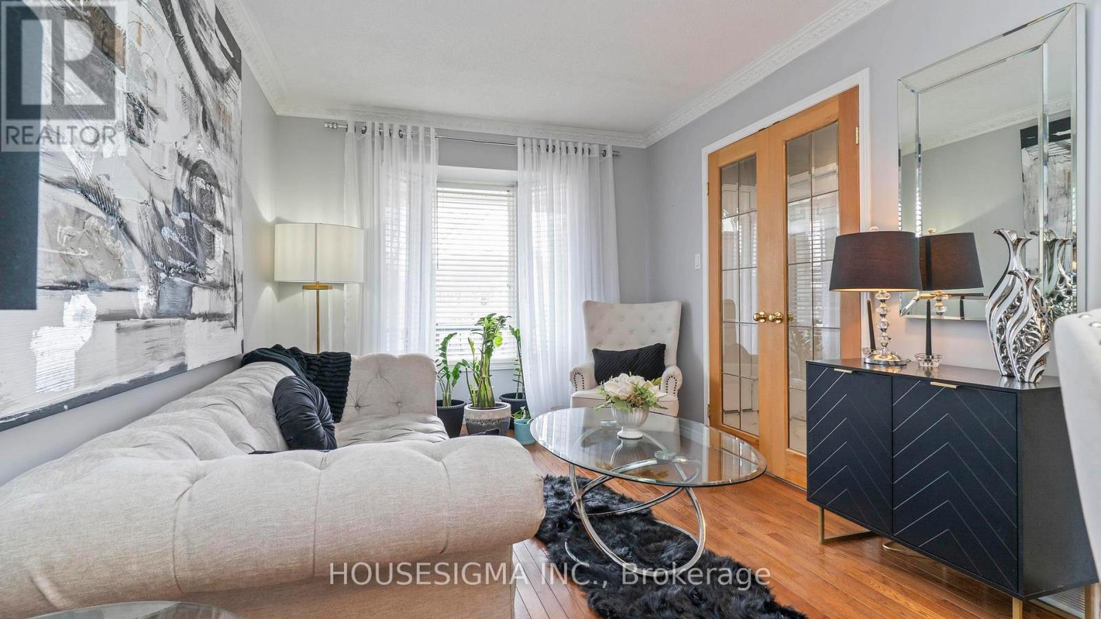 188 Sandy Street, London South, Ontario  N5Z 5C7 - Photo 9 - X12925606