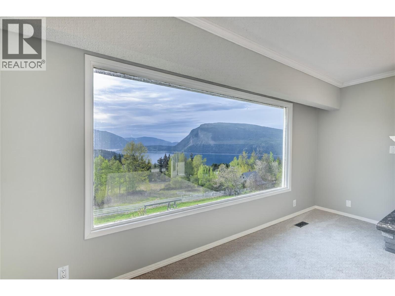 6990 70 Avenue Ne, Salmon Arm, British Columbia  V0E 1K0 - Photo 15 - 10384308