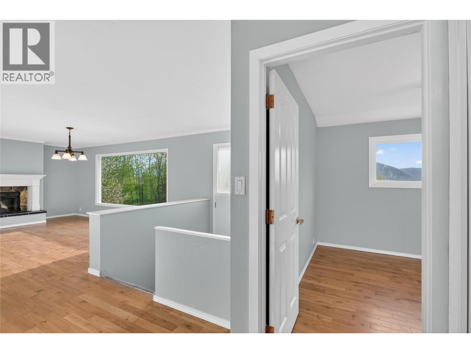 6990 70 Avenue Ne, Salmon Arm, British Columbia  V0E 1K0 - Photo 33 - 10384308