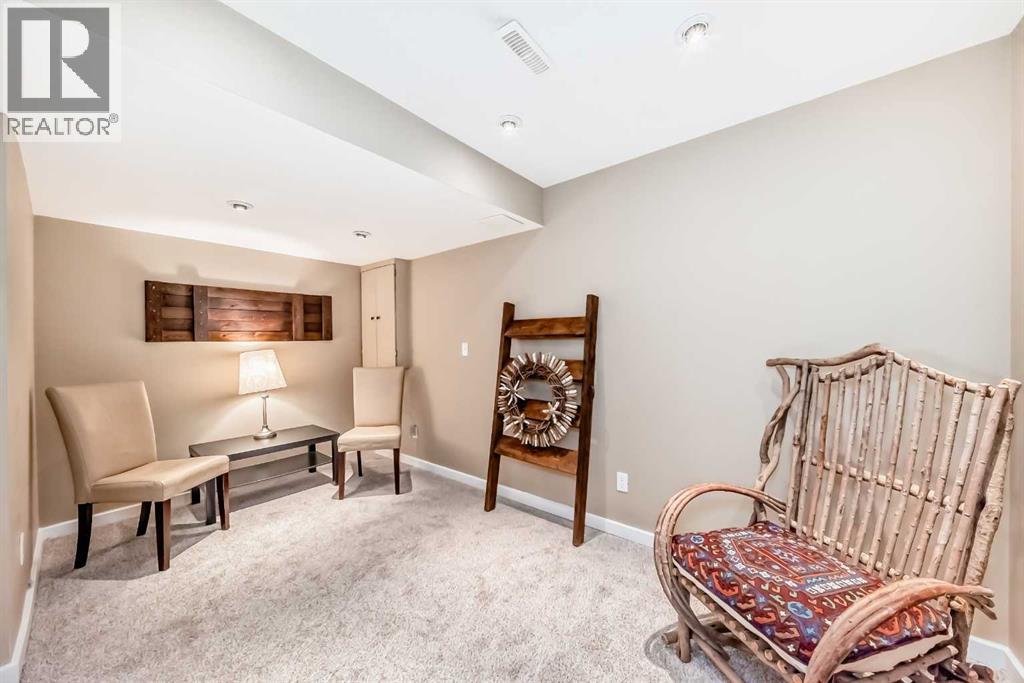 555 Woodbine Boulevard SW, Calgary, Alberta  T2W 4P5 - Photo 27 - A2303348