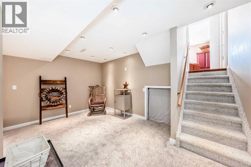 555 Woodbine Boulevard SW, Calgary, Alberta  T2W 4P5 - Photo 28 - A2303348