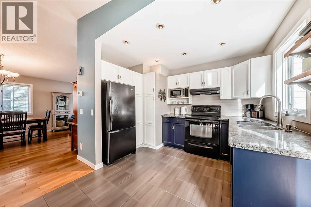 555 Woodbine Boulevard SW, Calgary, Alberta  T2W 4P5 - Photo 7 - A2303348