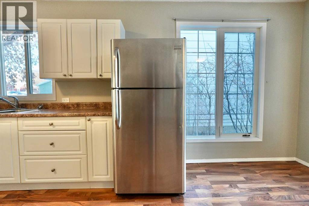 10509 101 Street, Peace River, Alberta  T8S 1K8 - Photo 20 - A2285306