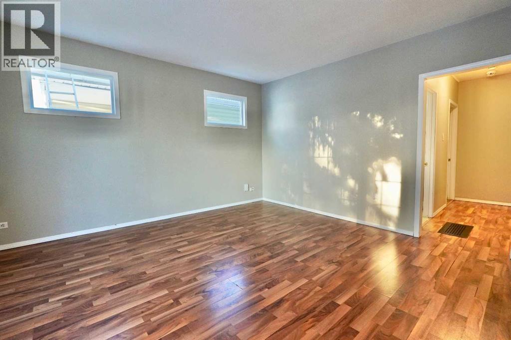 10509 101 Street, Peace River, Alberta  T8S 1K8 - Photo 15 - A2285306