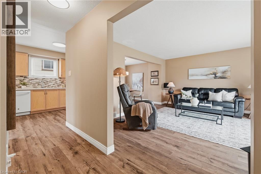 143 St Jerome Crescent, Kitchener, Ontario  N2C 2K9 - Photo 10 - 40821028