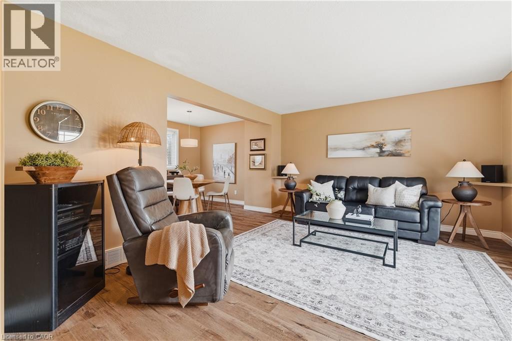 143 St Jerome Crescent, Kitchener, Ontario  N2C 2K9 - Photo 11 - 40821028