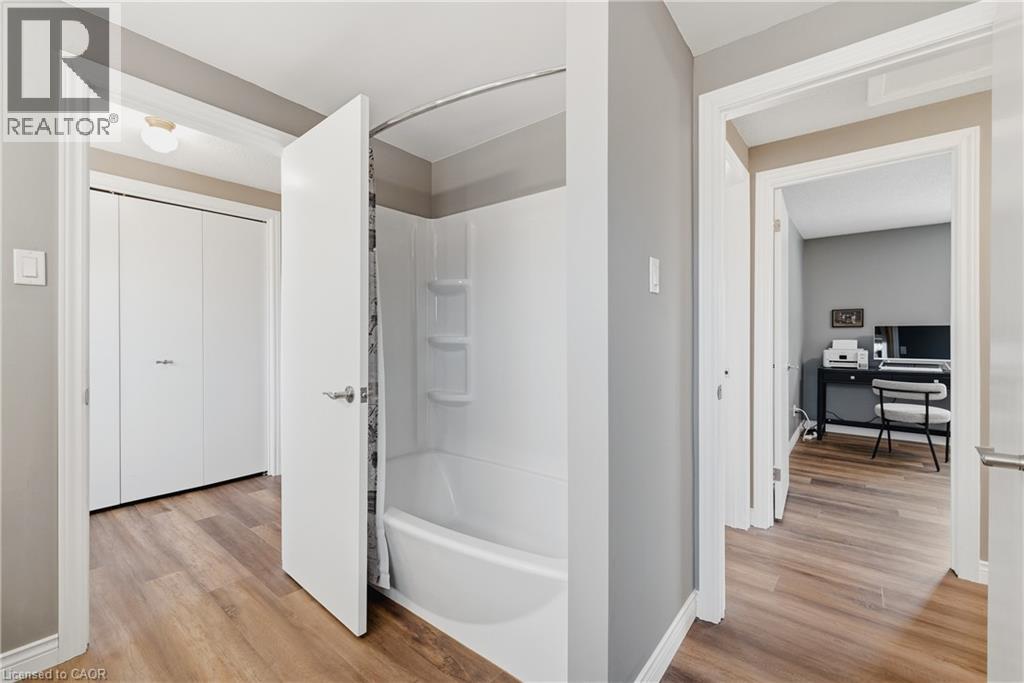 143 St Jerome Crescent, Kitchener, Ontario  N2C 2K9 - Photo 26 - 40821028