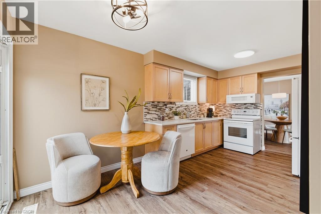 143 St Jerome Crescent, Kitchener, Ontario  N2C 2K9 - Photo 16 - 40821028