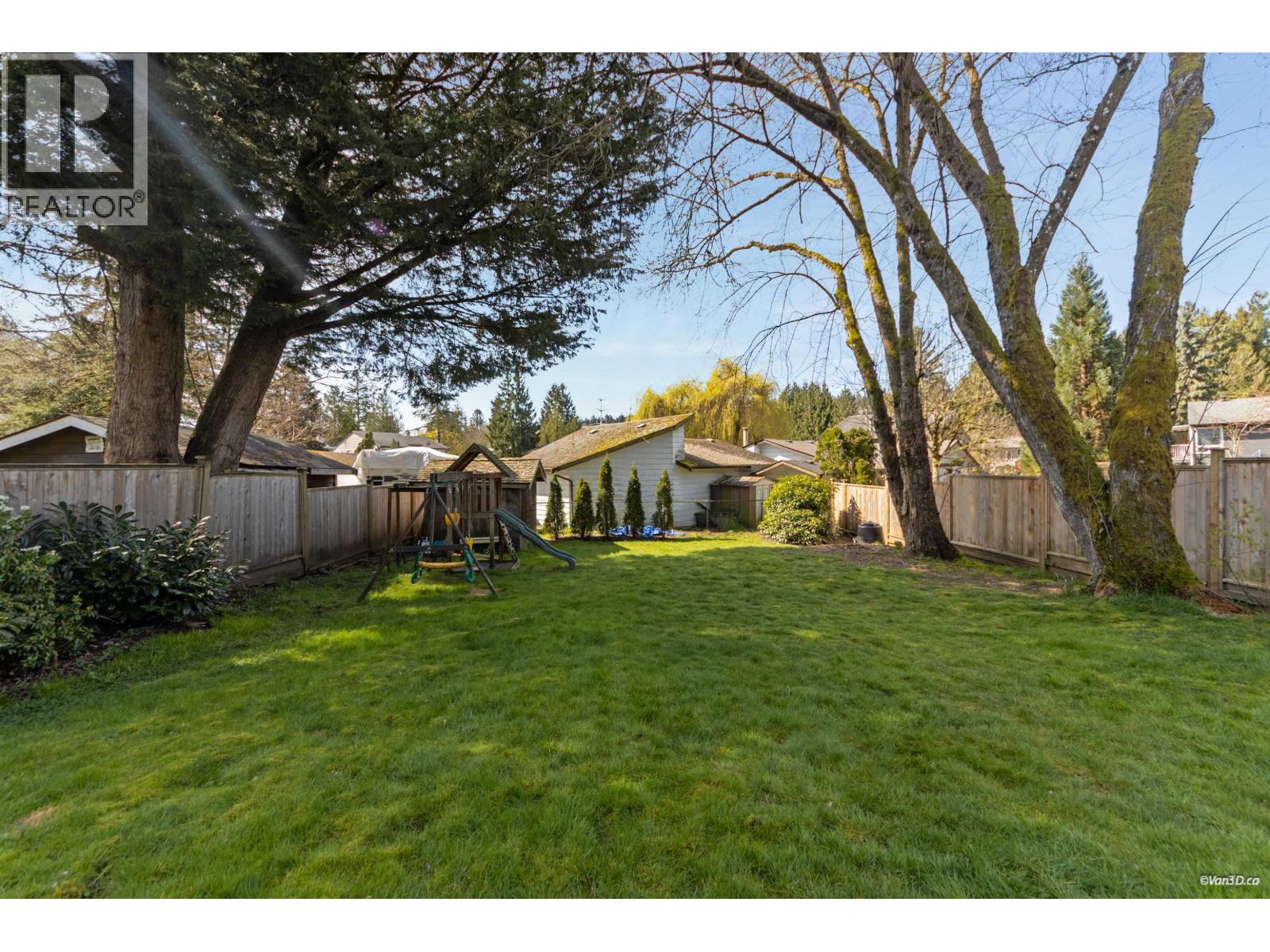 2974 Fleming Avenue, Coquitlam, British Columbia  V3C 4S3 - Photo 19 - R3107562