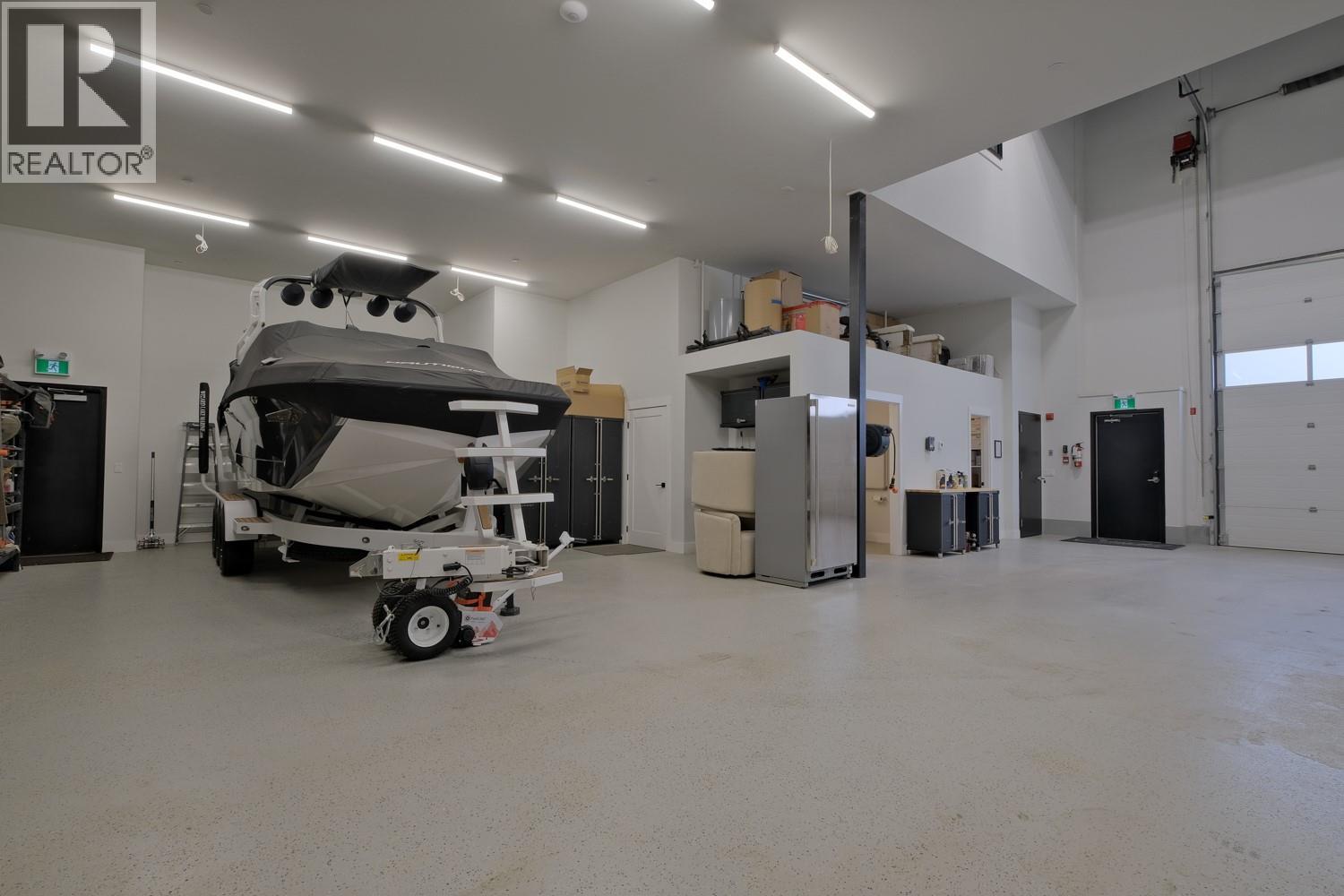 2110 Matrix Crescent Unit# 18, Kelowna, British Columbia  V1V 0C1 - Photo 44 - 10384656