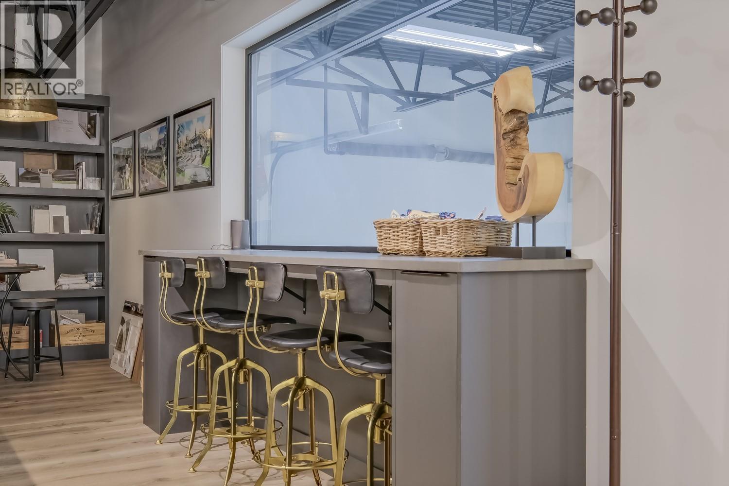 2110 Matrix Crescent Unit# 18, Kelowna, British Columbia  V1V 0C1 - Photo 7 - 10384656